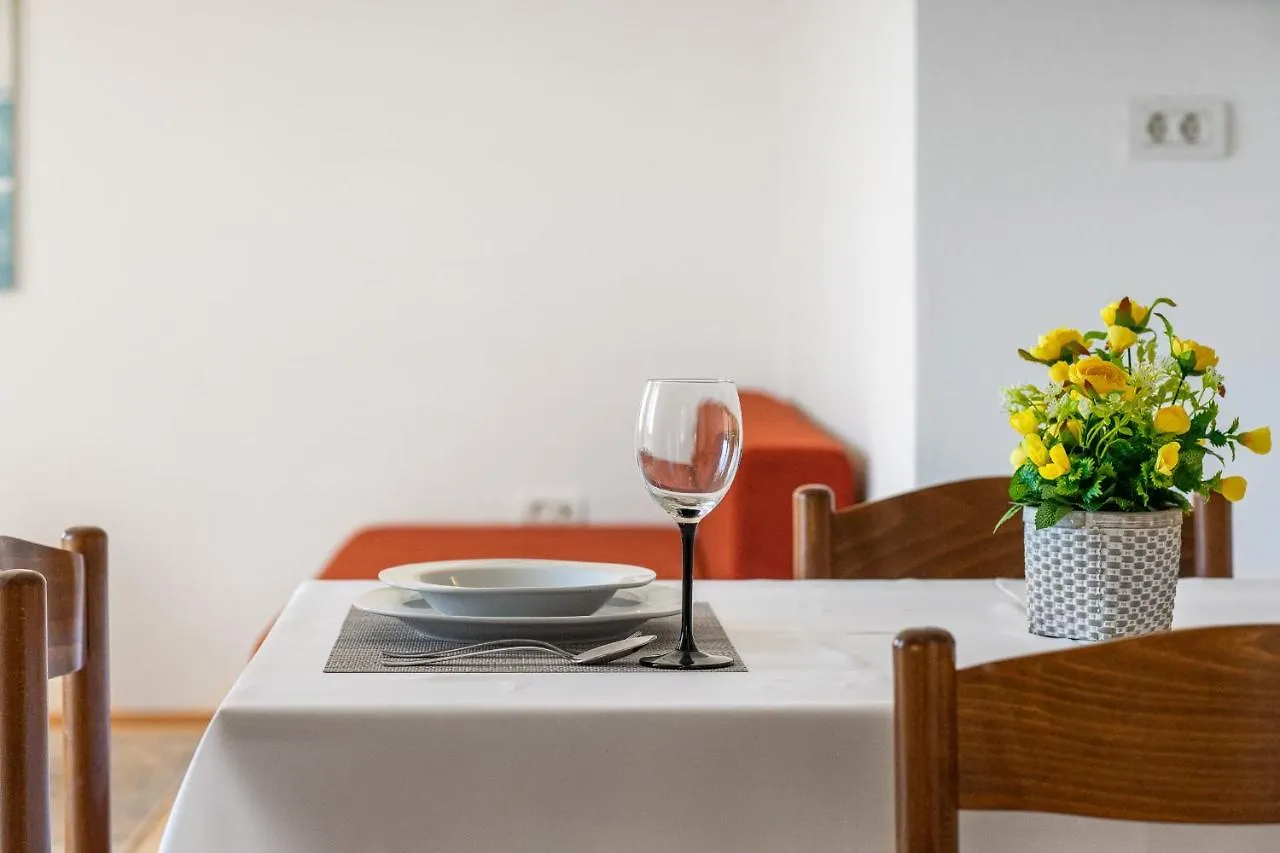 Apartament Villa Mirela Petrčane